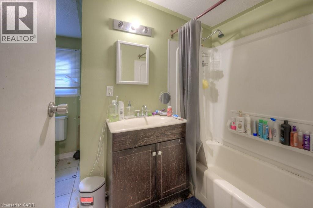 66 Eagle Avenue, Brantford, Ontario  N3S 1Y9 - Photo 6 - 40831558