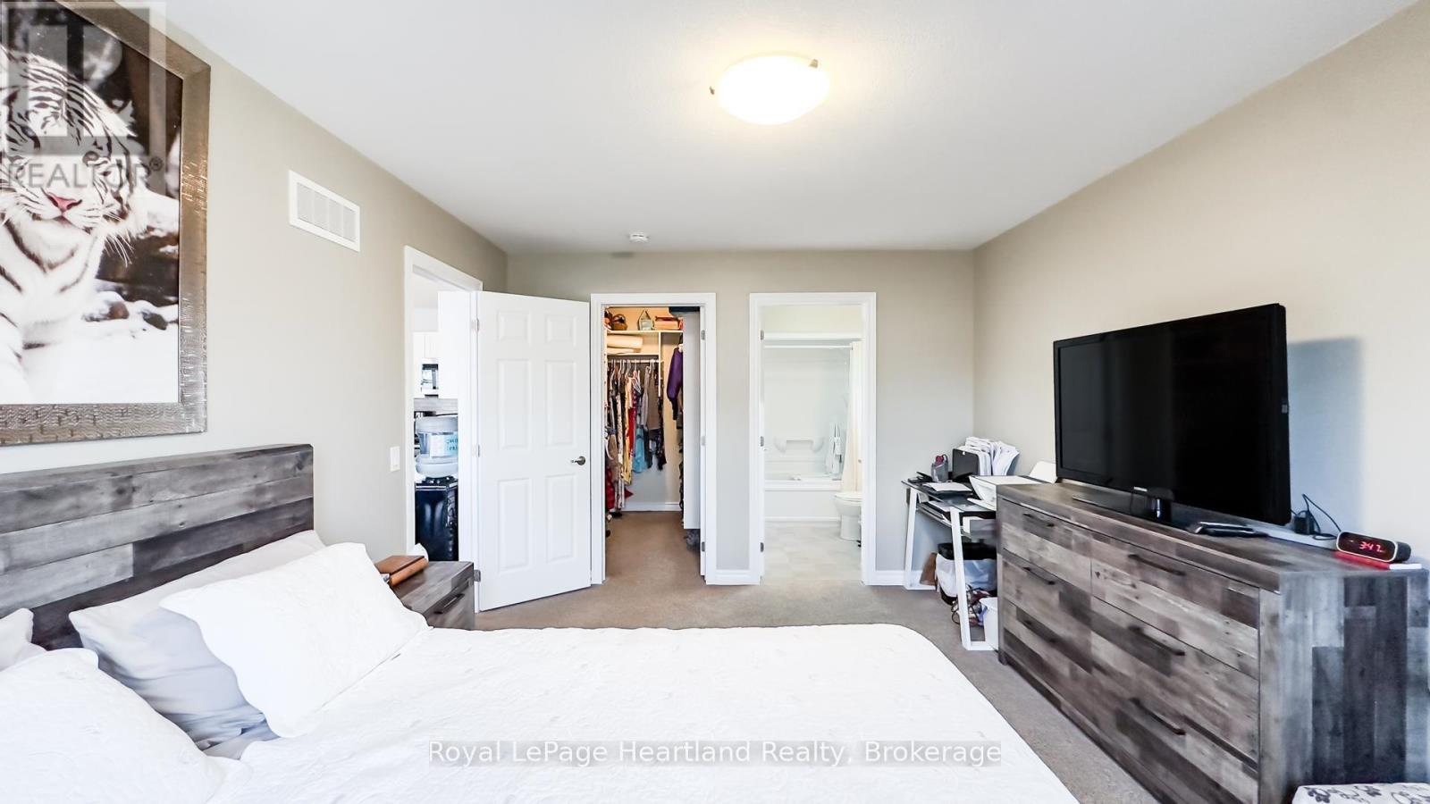 94 Lake Breeze Drive, Ashfield-Colborne-Wawanosh, Ontario  N7A 0B9 - Photo 34 - X13145692