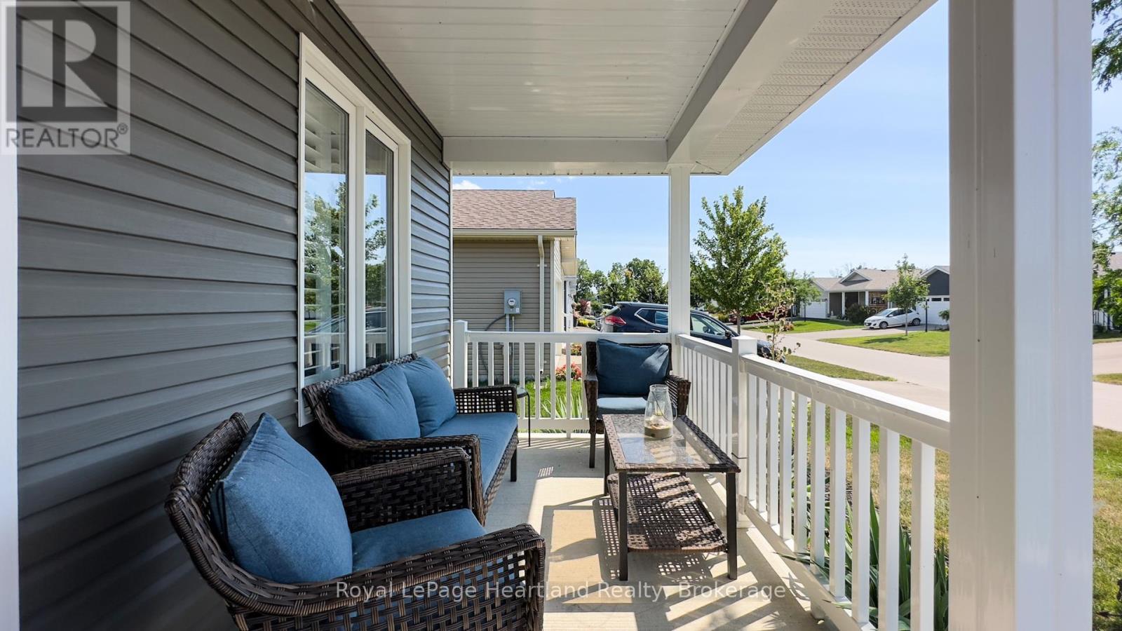 94 Lake Breeze Drive, Ashfield-Colborne-Wawanosh, Ontario  N7A 0B9 - Photo 39 - X13145692