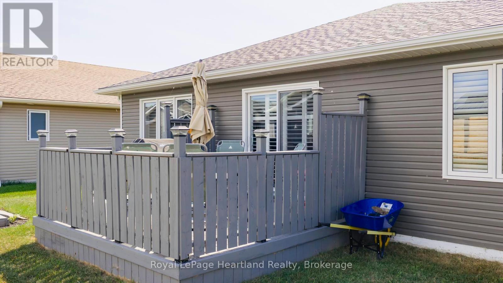 94 Lake Breeze Drive, Ashfield-Colborne-Wawanosh, Ontario  N7A 0B9 - Photo 44 - X13145692