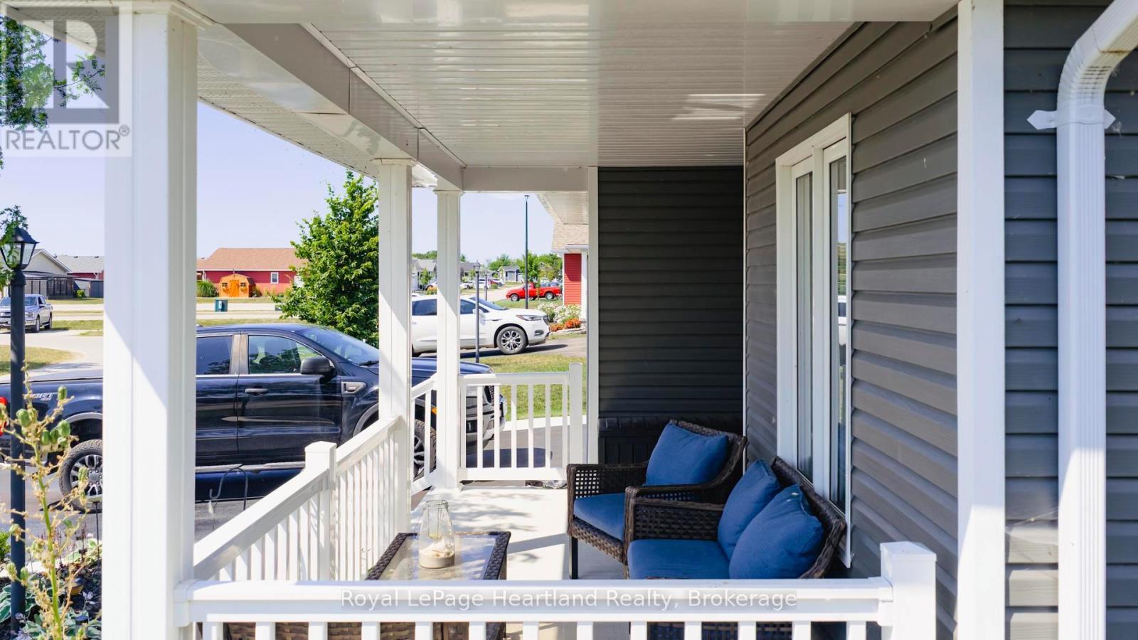 94 Lake Breeze Drive, Ashfield-Colborne-Wawanosh, Ontario  N7A 0B9 - Photo 47 - X13145692