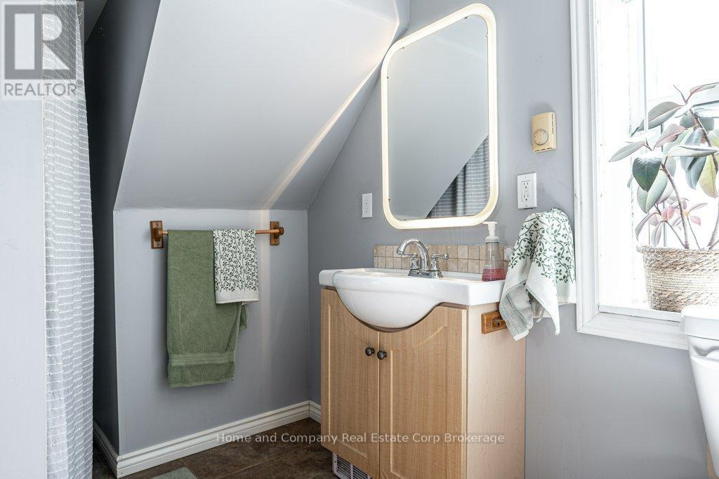 74 Quebec Street, West Perth, Ontario  N0K 1N0 - Photo 14 - X13145712