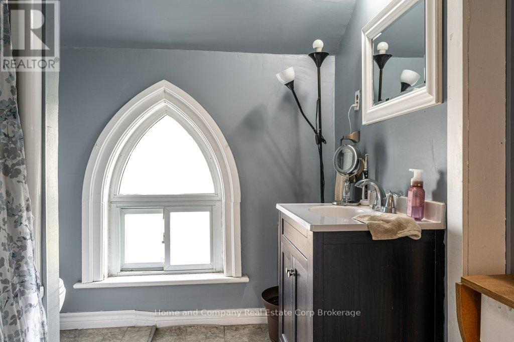 74 Quebec Street, West Perth, Ontario  N0K 1N0 - Photo 24 - X13145712