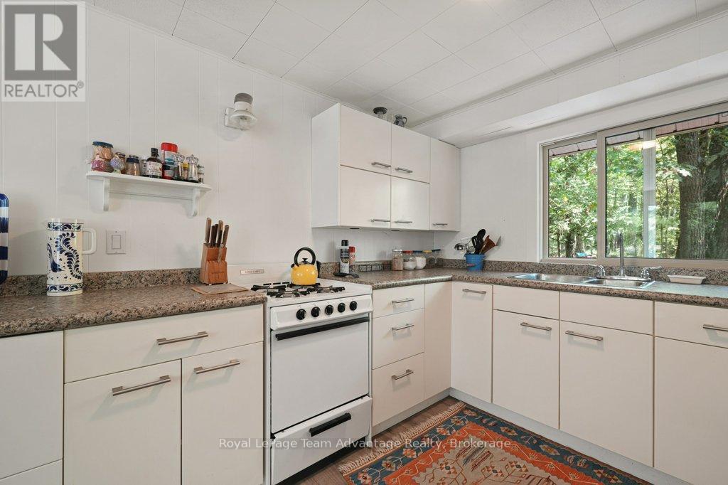46 Huckleberry Island, Carling, Ontario  P0G 1G0 - Photo 17 - X13146082