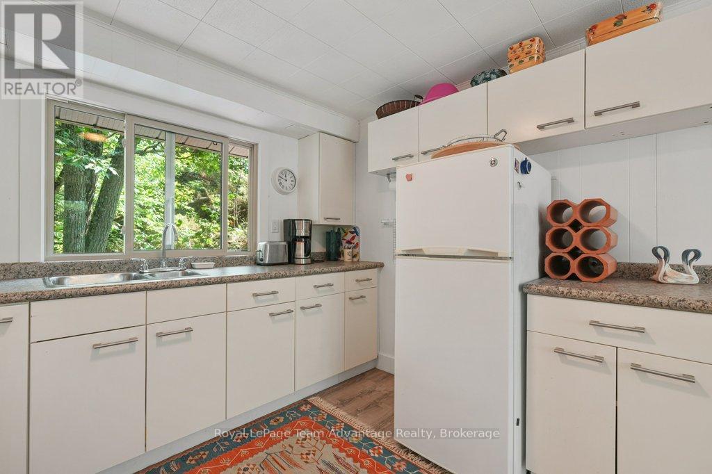 46 Huckleberry Island, Carling, Ontario  P0G 1G0 - Photo 18 - X13146082