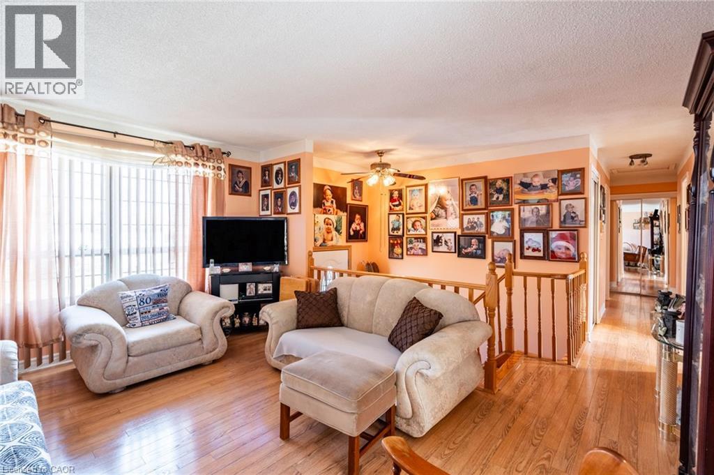 75 Hanover Place, Hamilton, Ontario  L8K 5X7 - Photo 10 - 40831617