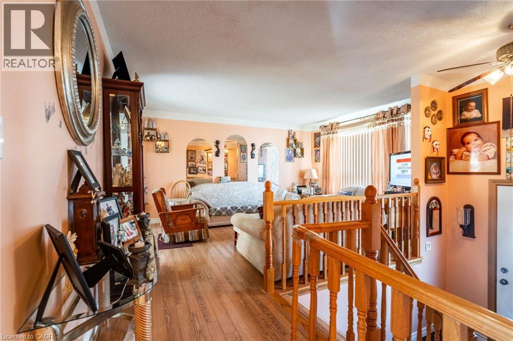 75 Hanover Place, Hamilton, Ontario  L8K 5X7 - Photo 7 - 40831617
