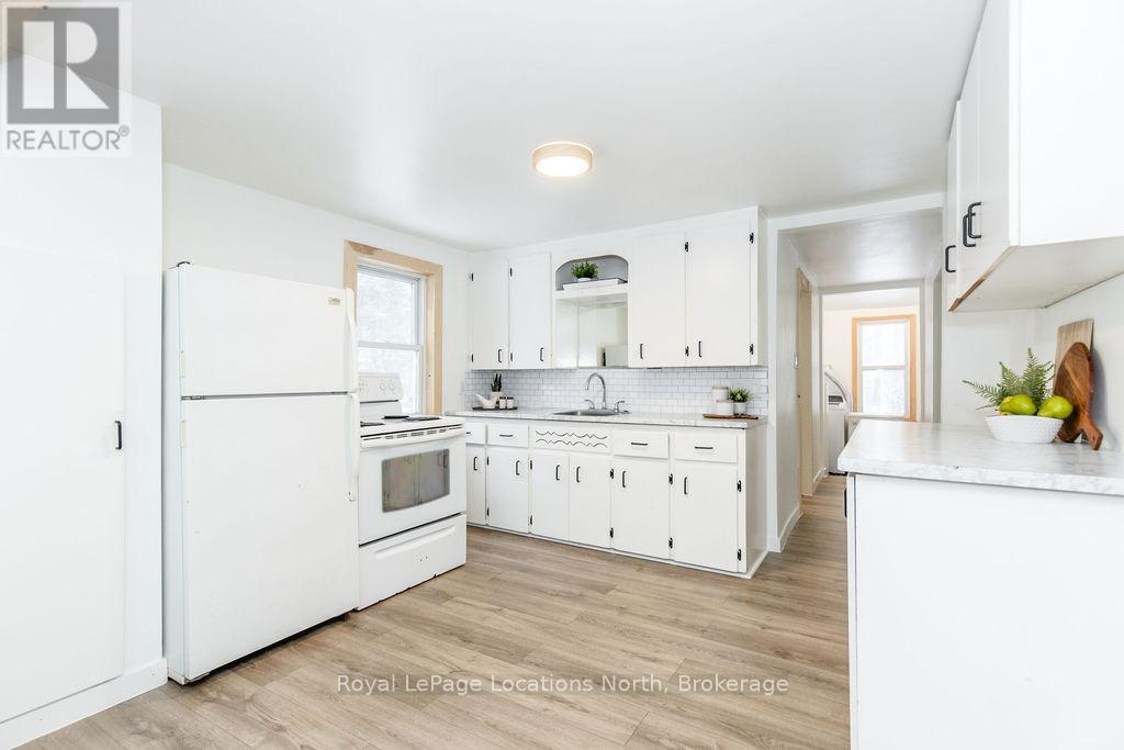 80 Concession 8 Road E, Tiny, Ontario  L0L 2J0 - Photo 5 - S13146650