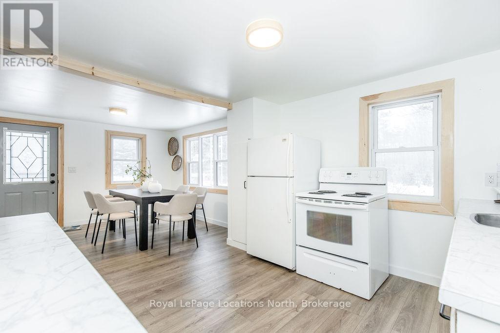 80 Concession 8 Road E, Tiny, Ontario  L0L 2J0 - Photo 7 - S13146650