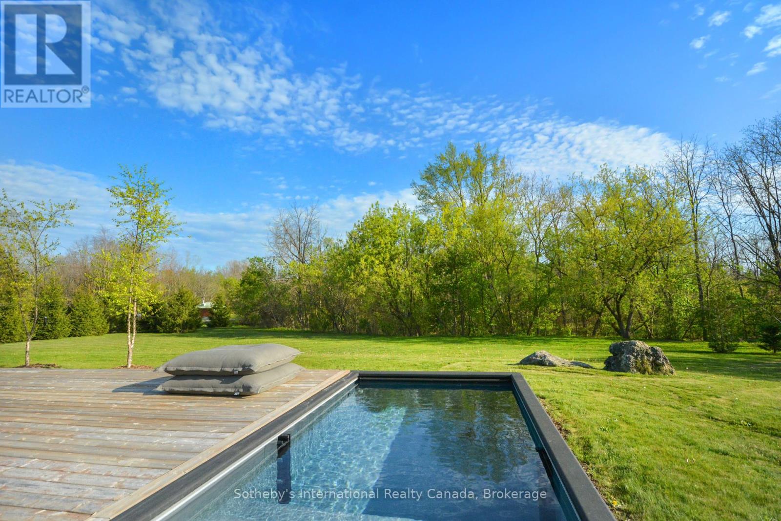 10 Eureka Street, Lambton Shores, Ontario  M0N 1J0 - Photo 29 - X13146644