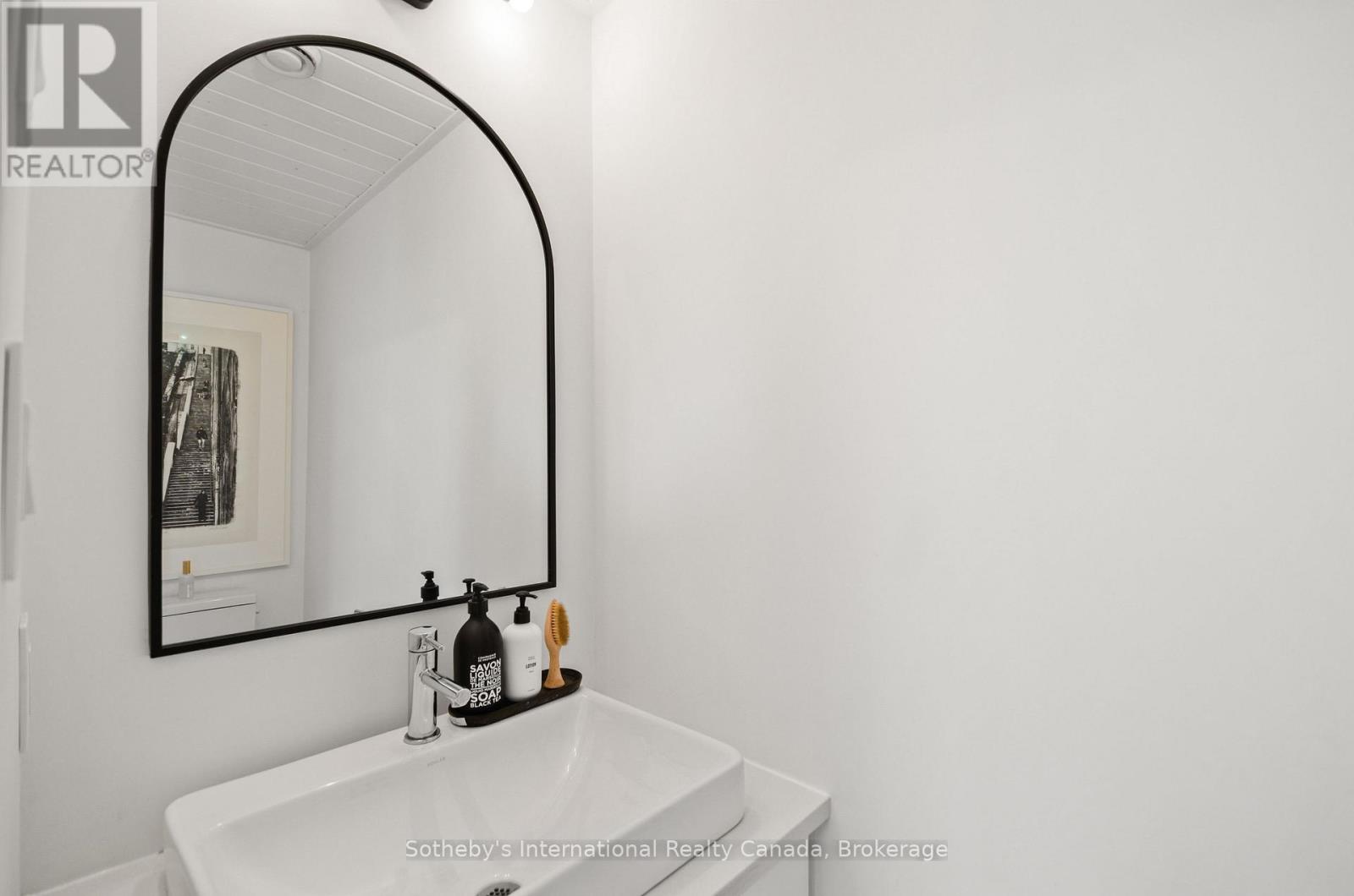 10 Eureka Street, Lambton Shores, Ontario  M0N 1J0 - Photo 38 - X13146644