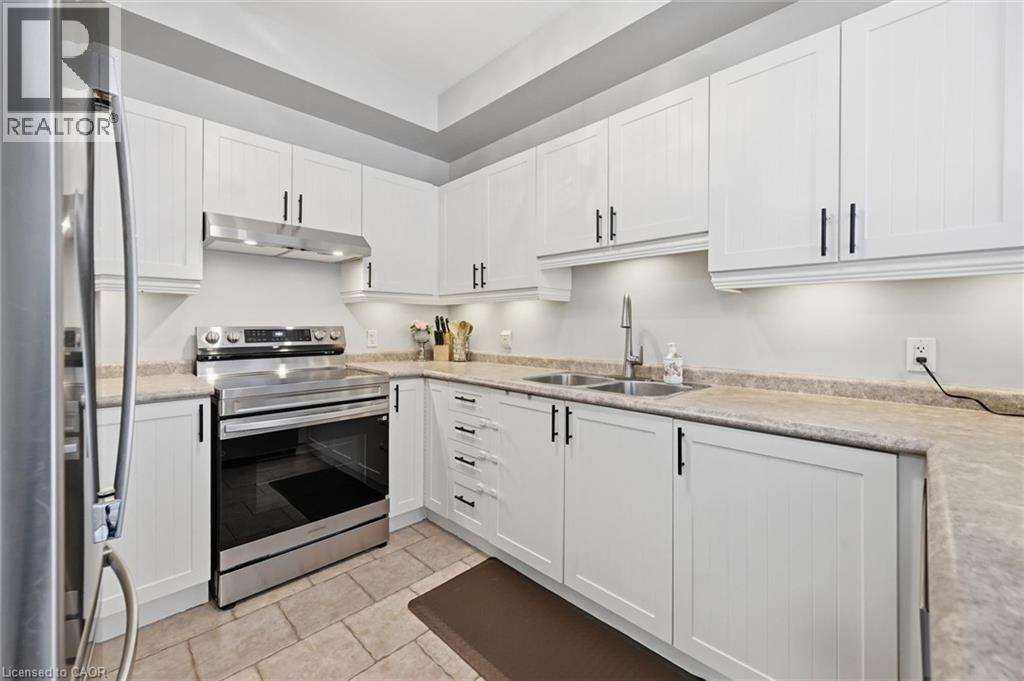 1085 Harrogate Drive Unit# 35, Ancaster, Ontario  L9K 1R2 - Photo 18 - 40831498