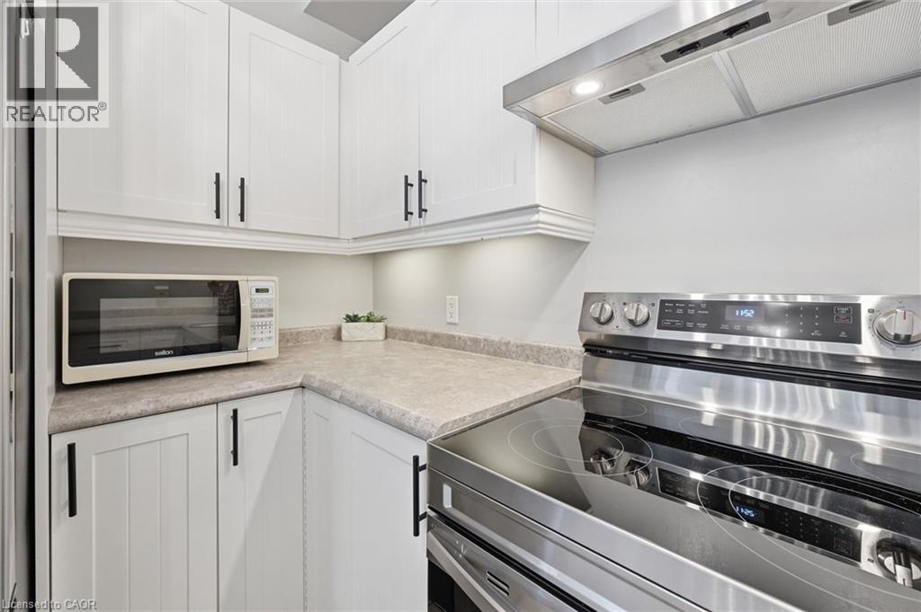 1085 Harrogate Drive Unit# 35, Ancaster, Ontario  L9K 1R2 - Photo 21 - 40831498
