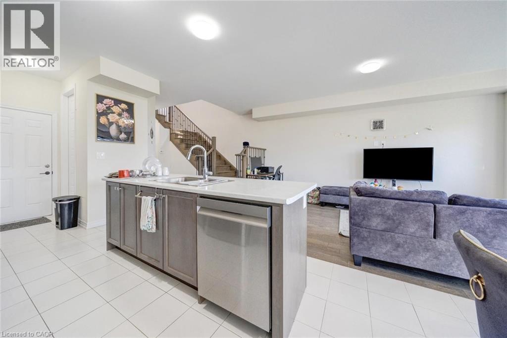 305 Vanilla Trail, Thorold, Ontario  L2V 0K8 - Photo 7 - 40831656