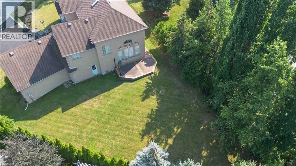 1401 Tamworth Court, Burlington, Ontario  L7P 4V3 - Photo 10 - 40830922
