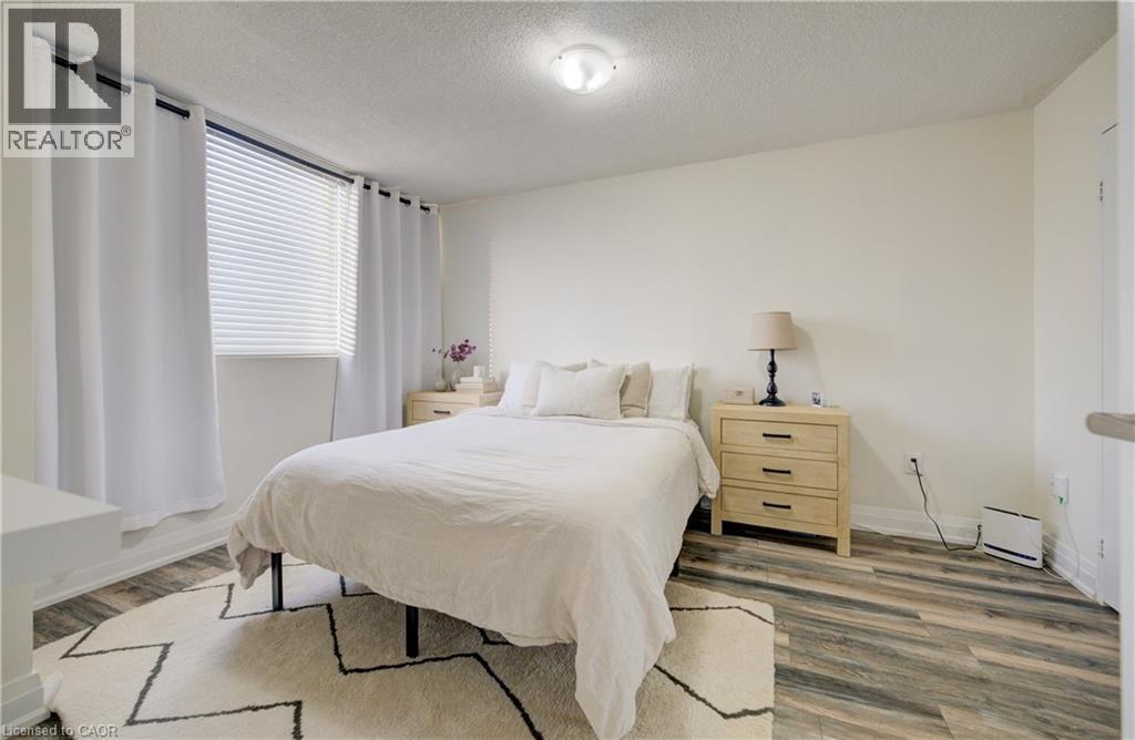 3590 Kaneff Crescent Unit# 2013, Mississauga, Ontario  L5A 3X3 - Photo 25 - 40831168