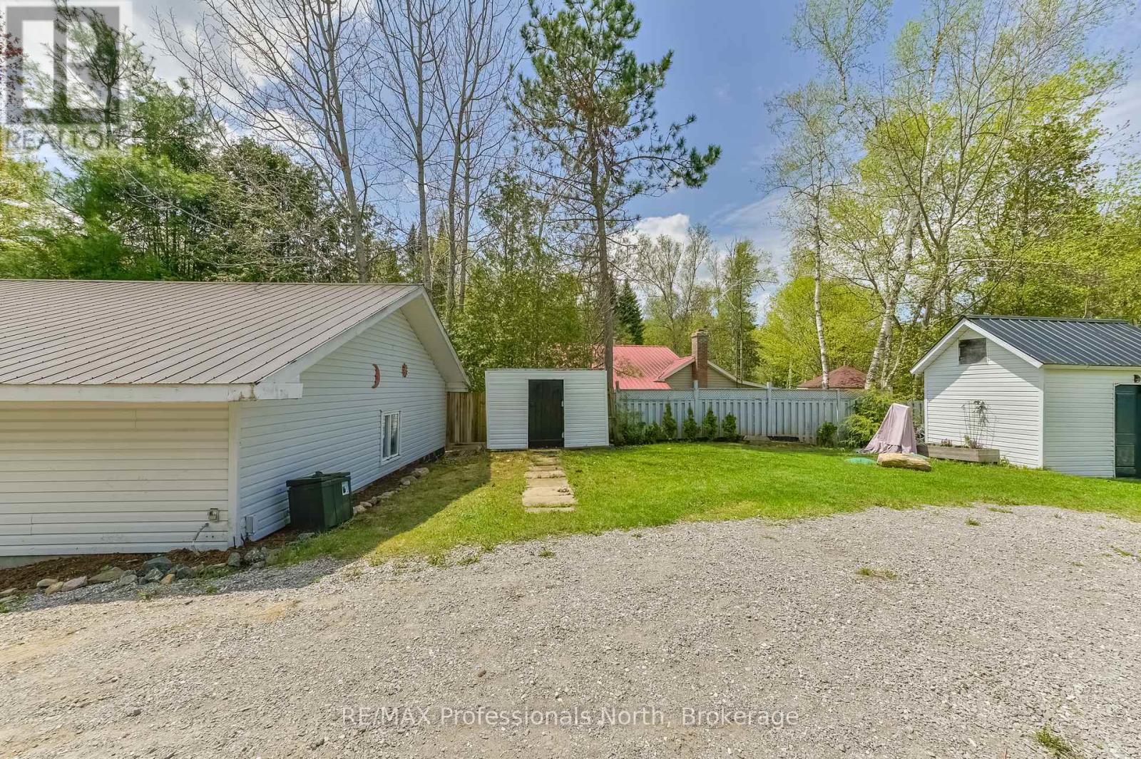 1031 Lodge Lane, Minden Hills, Ontario  K0M 2K0 - Photo 47 - X13148378