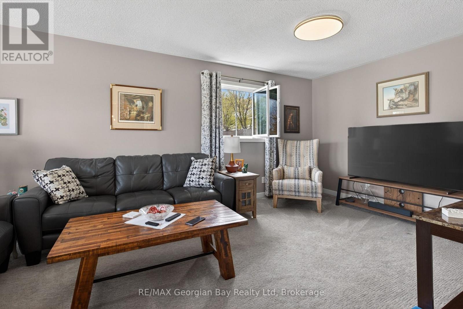 100 Peel Street, Penetanguishene, Ontario  L9M 1C3 - Photo 6 - S13148858