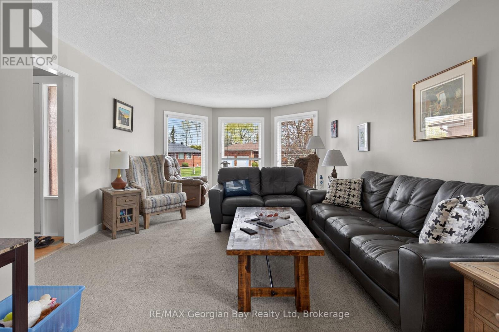 100 Peel Street, Penetanguishene, Ontario  L9M 1C3 - Photo 7 - S13148858