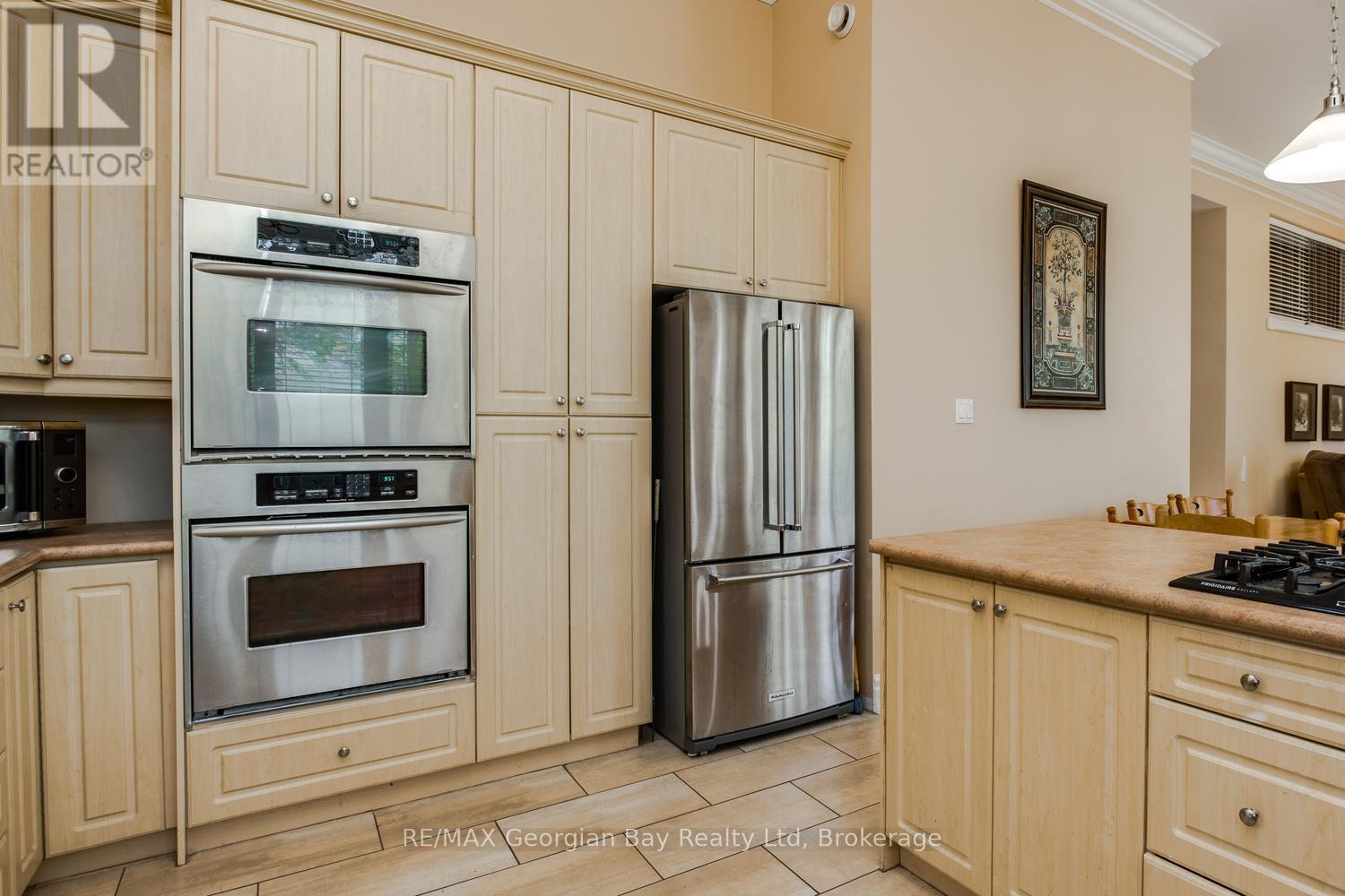 1107 Tiny Beaches Road S, Tiny, Ontario  L0L 2T0 - Photo 14 - S13149262