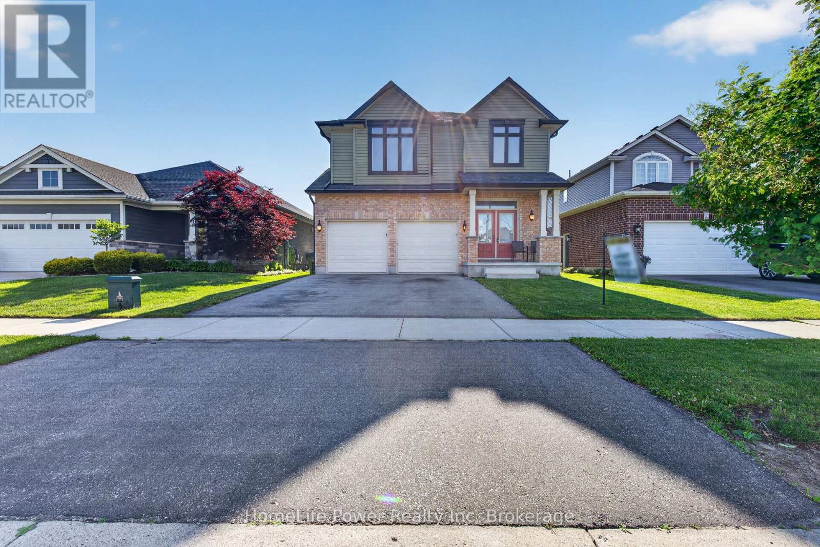 32 Ashberry Place, St. Thomas, Ontario  N5R 0H7 - Photo 4 - X13150292
