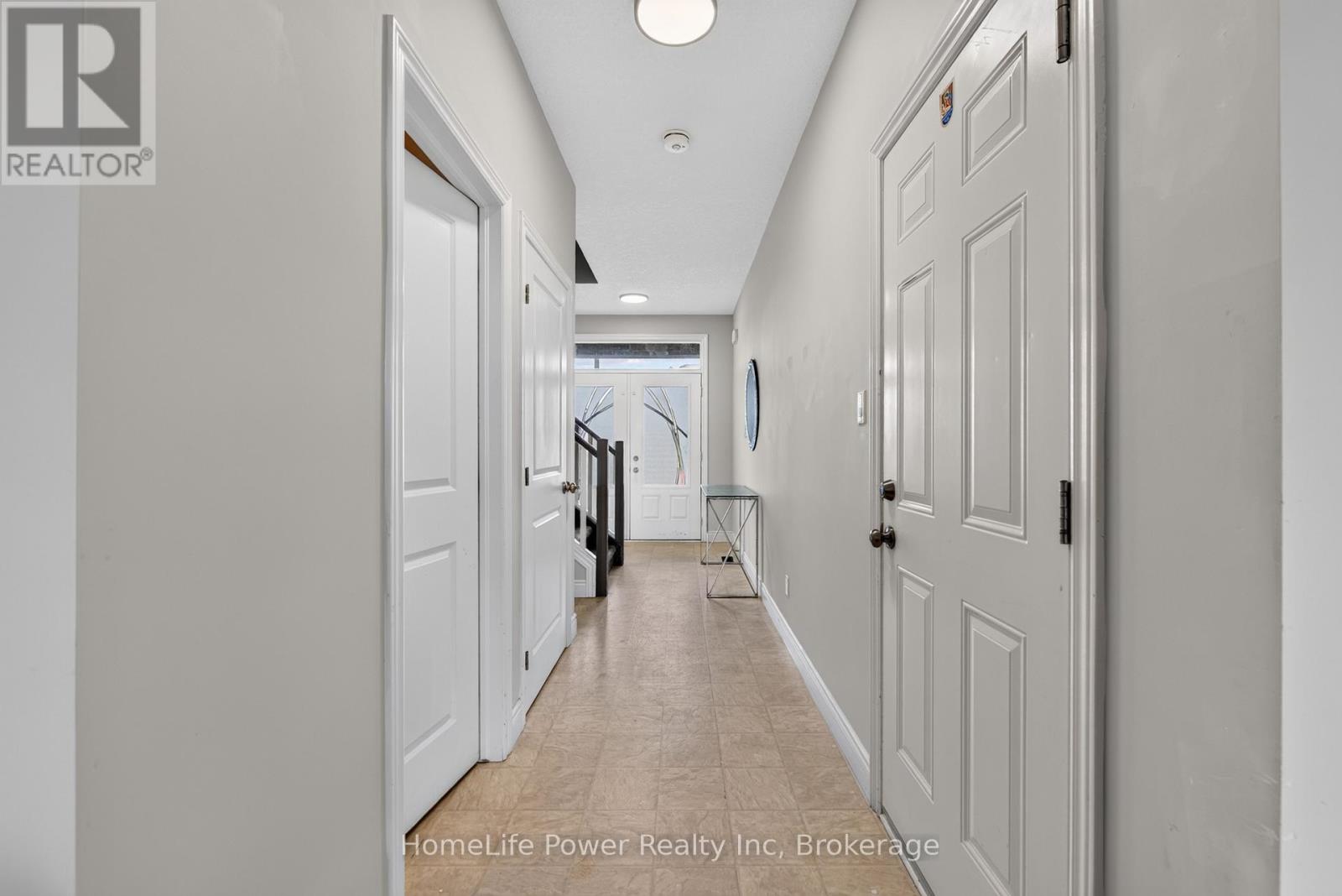 32 Ashberry Place, St. Thomas, Ontario  N5R 0H7 - Photo 8 - X13150292