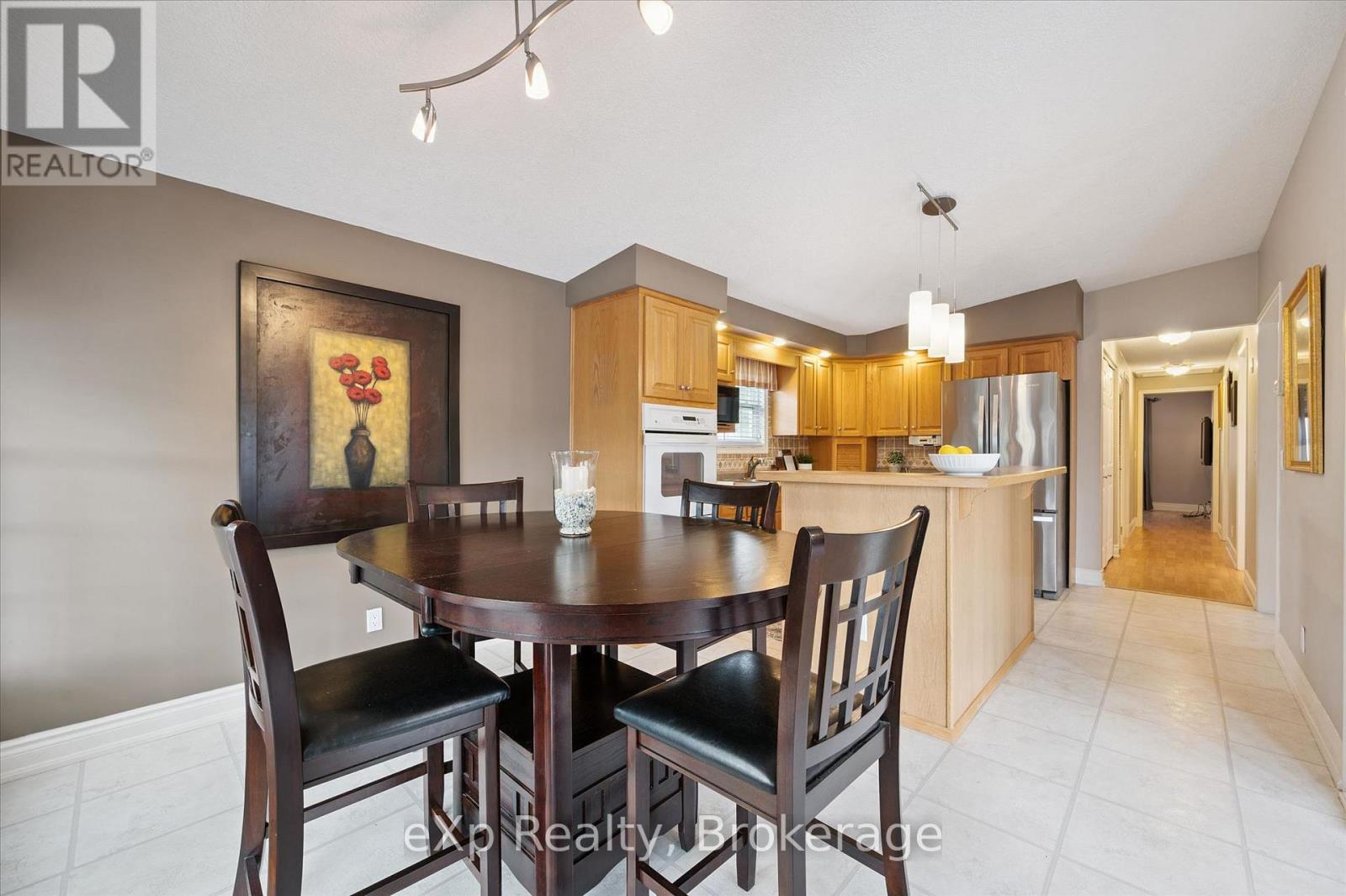 18 Jasper Heights Private, Puslinch, Ontario  N0B 2C0 - Photo 12 - X13150298