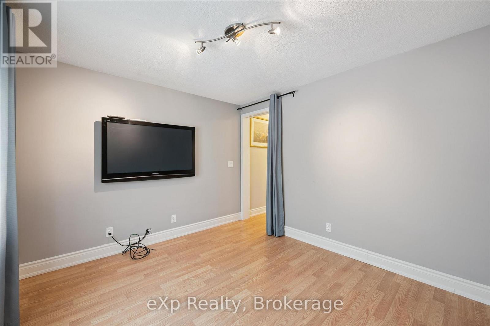18 Jasper Heights Private, Puslinch, Ontario  N0B 2C0 - Photo 20 - X13150298