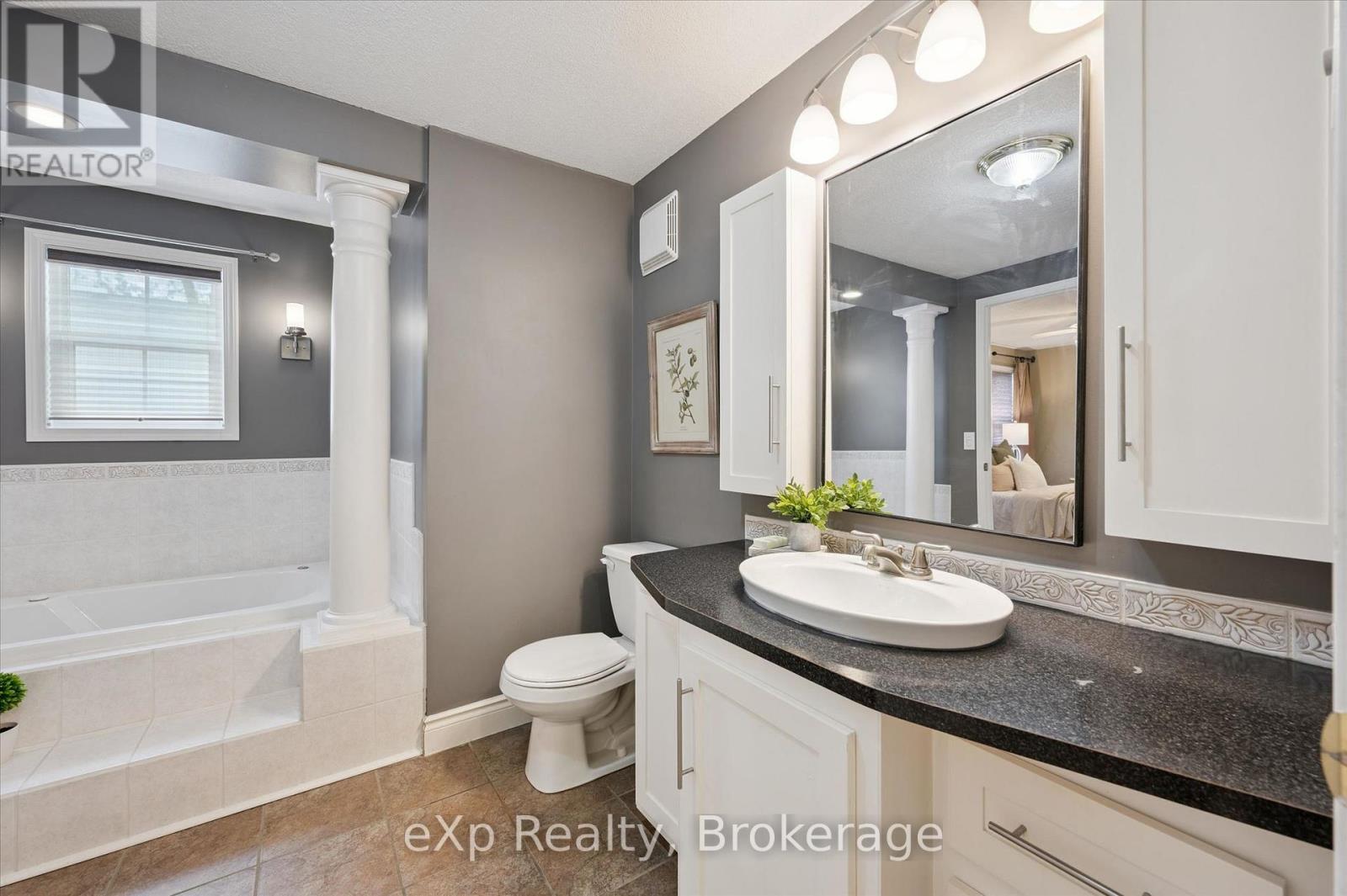 18 Jasper Heights Private, Puslinch, Ontario  N0B 2C0 - Photo 26 - X13150298