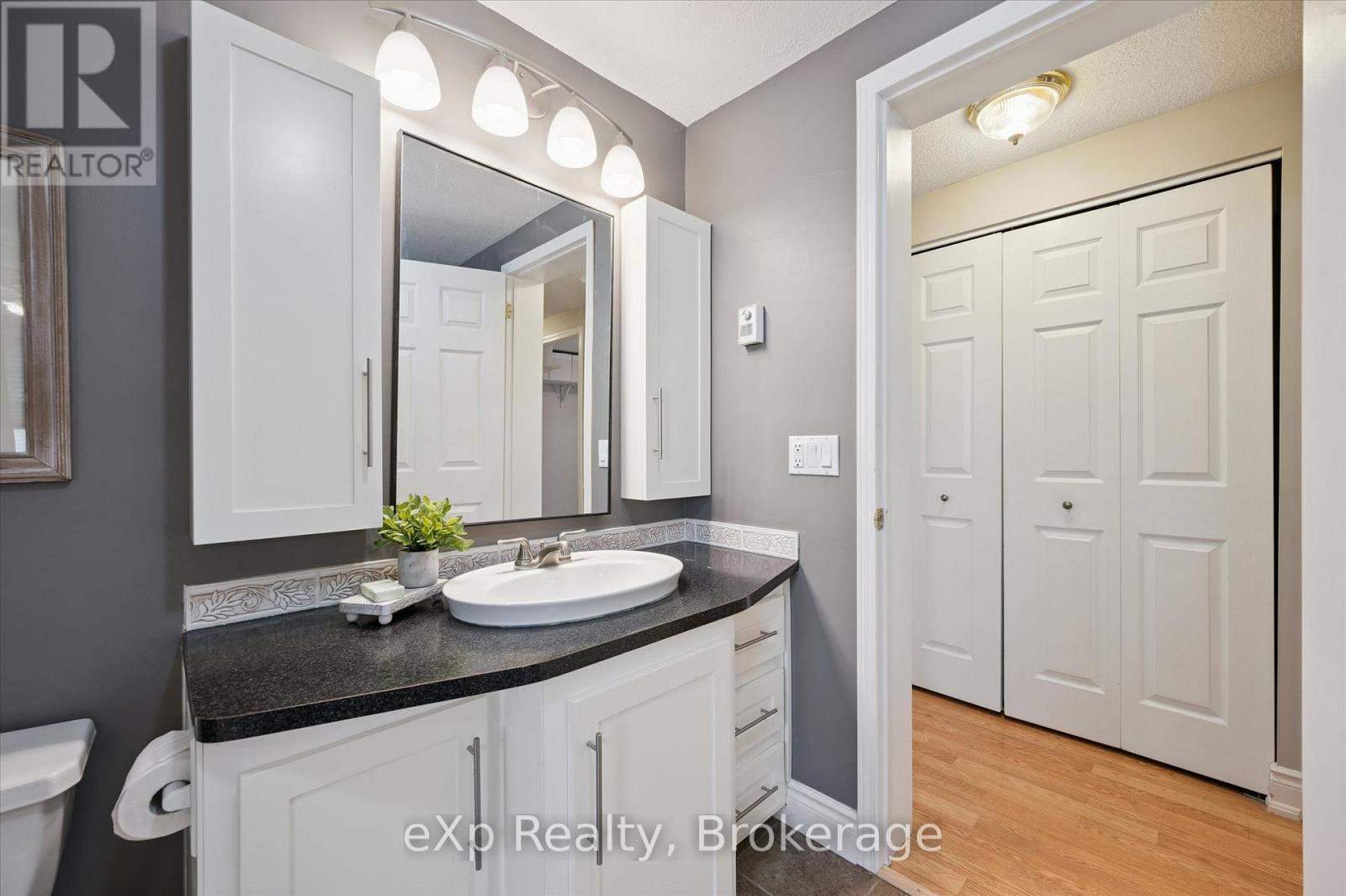 18 Jasper Heights Private, Puslinch, Ontario  N0B 2C0 - Photo 29 - X13150298