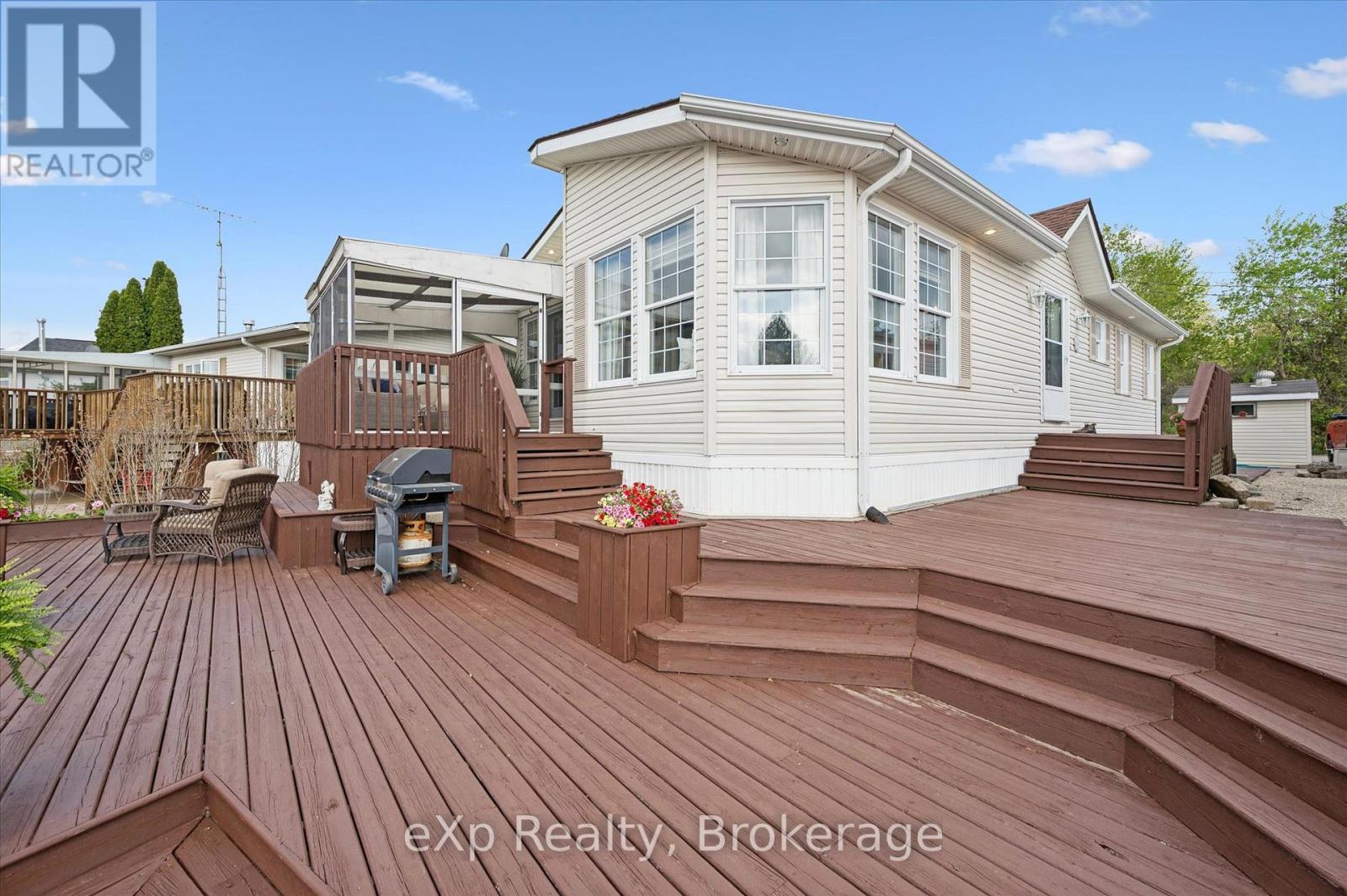 18 Jasper Heights Private, Puslinch, Ontario  N0B 2C0 - Photo 35 - X13150298