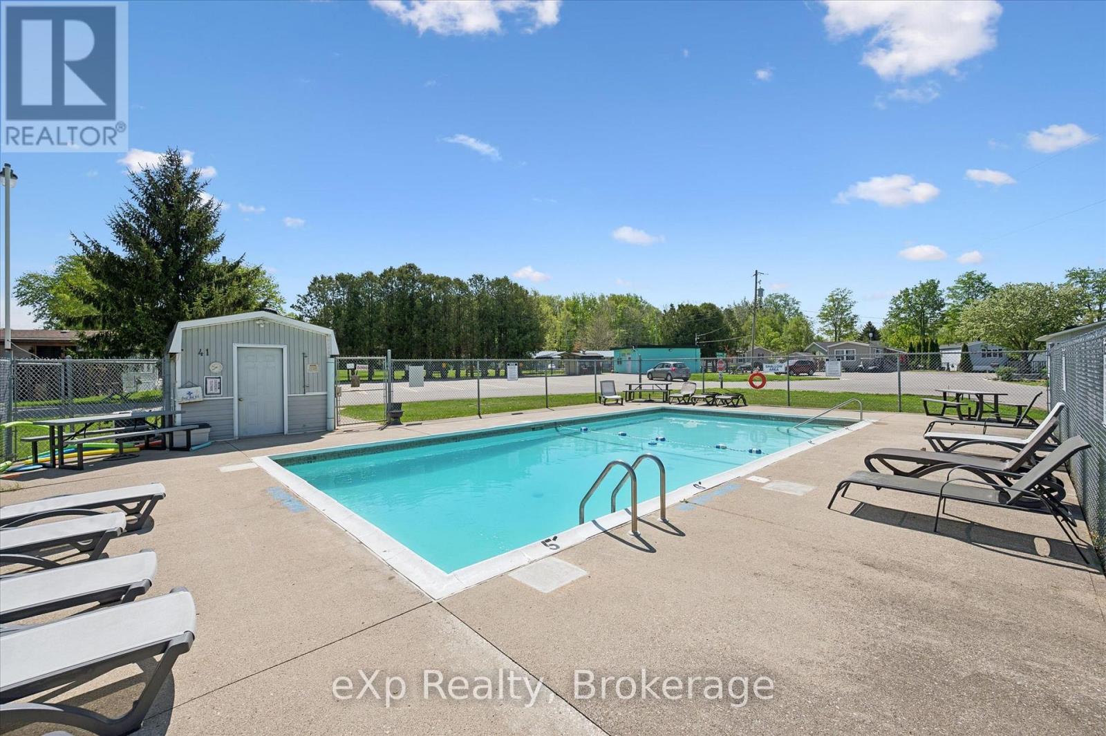 18 Jasper Heights Private, Puslinch, Ontario  N0B 2C0 - Photo 41 - X13150298