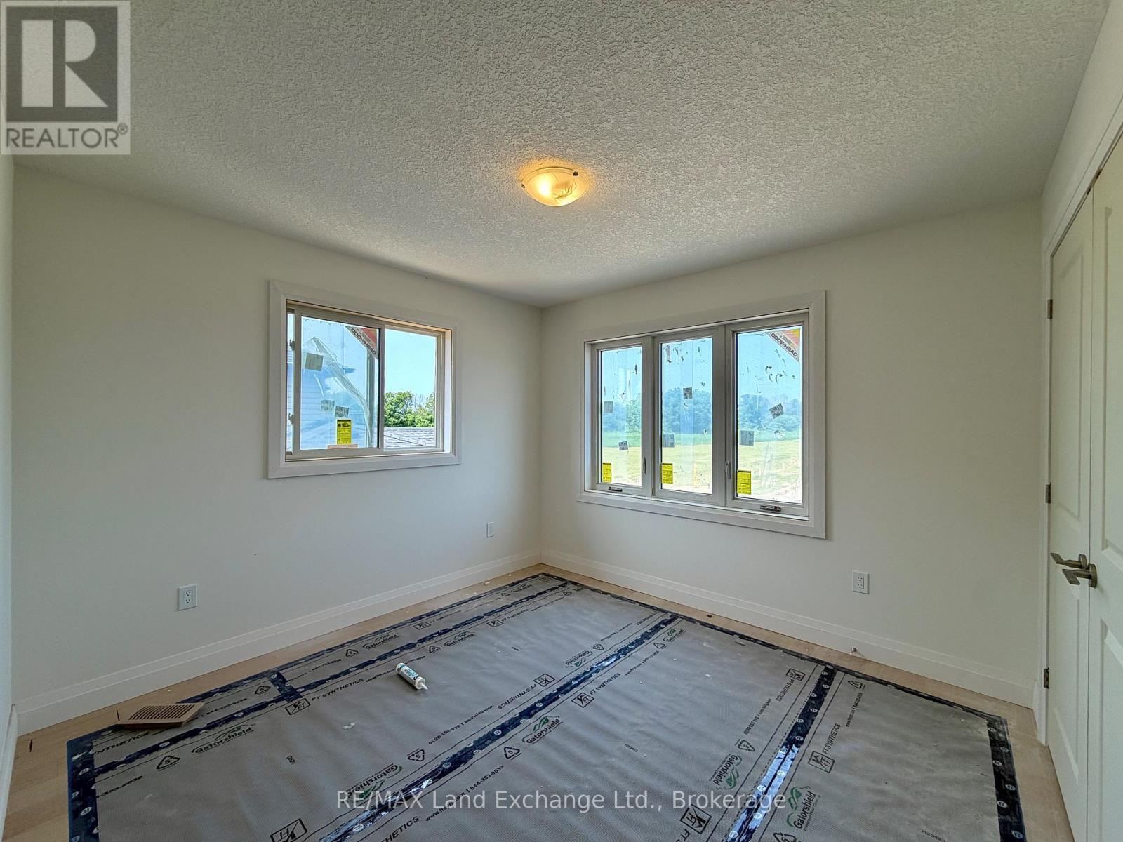 382 Frances Street, Saugeen Shores, Ontario  N0H 2C3 - Photo 10 - X13150696