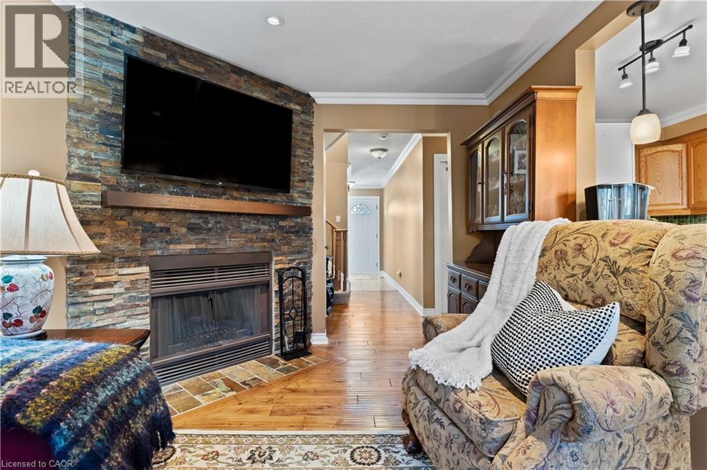 79 Braeheid Avenue Unit# 16, Waterdown, Ontario  L8B 0C6 - Photo 11 - 40831605