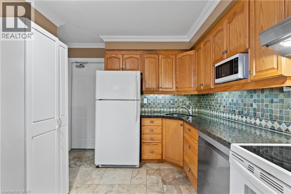 79 Braeheid Avenue Unit# 16, Waterdown, Ontario  L8B 0C6 - Photo 17 - 40831605