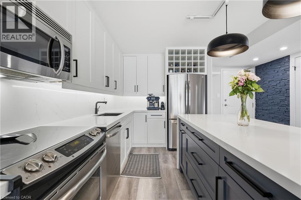 1270 Maple Crossing Boulevard Unit# 208, Burlington, Ontario  L7S 2J3 - Photo 7 - 40831718