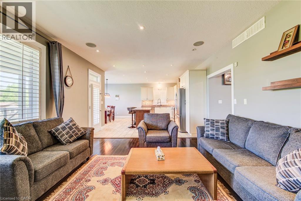 78 Dolman Street, Breslau, Ontario  N0B 1M0 - Photo 18 - 40831818