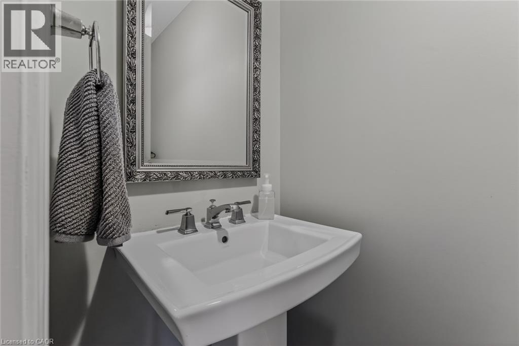 208 Victoria Street, Simcoe, Ontario  N3Y 4K2 - Photo 11 - 40831655