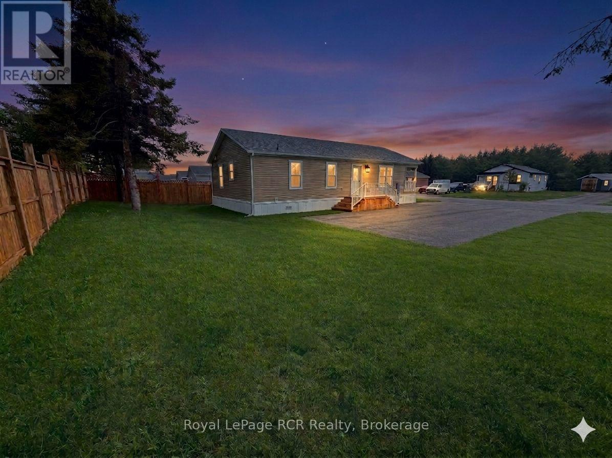 210 Spruce Drive, West Grey, Ontario  N4N 3B8 - Photo 2 - X13151600