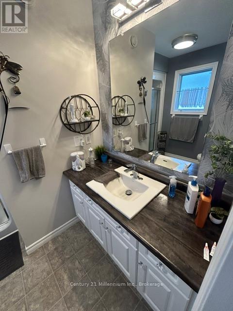 8 Kentucky Avenue, Wasaga Beach, Ontario  L9Z 3A8 - Photo 16 - S13152030