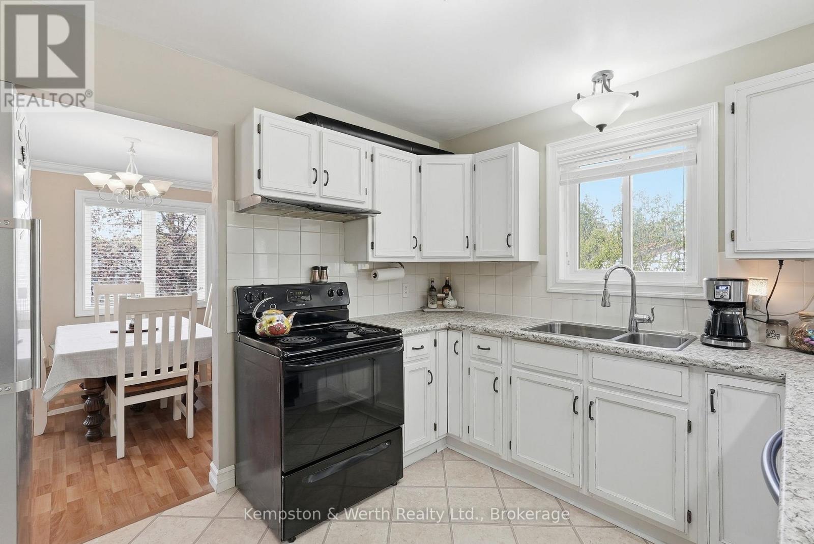 24 Jordan Drive, North Huron, Ontario  N0G 1E0 - Photo 12 - X13152278