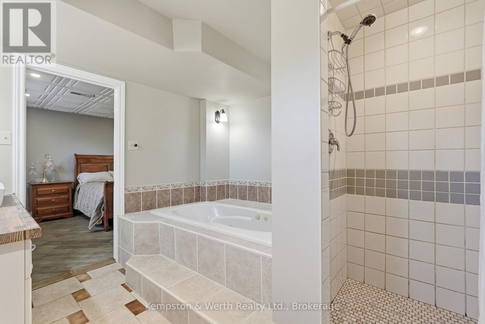 24 Jordan Drive, North Huron, Ontario  N0G 1E0 - Photo 30 - X13152278
