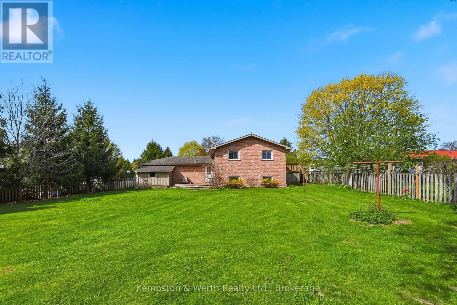 24 Jordan Drive, North Huron, Ontario  N0G 1E0 - Photo 37 - X13152278