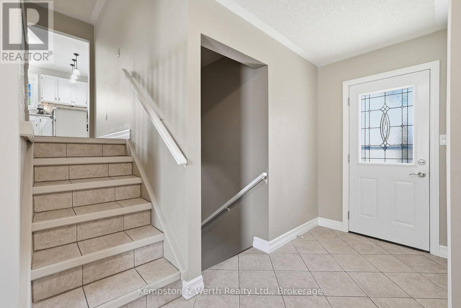 24 Jordan Drive, North Huron, Ontario  N0G 1E0 - Photo 4 - X13152278