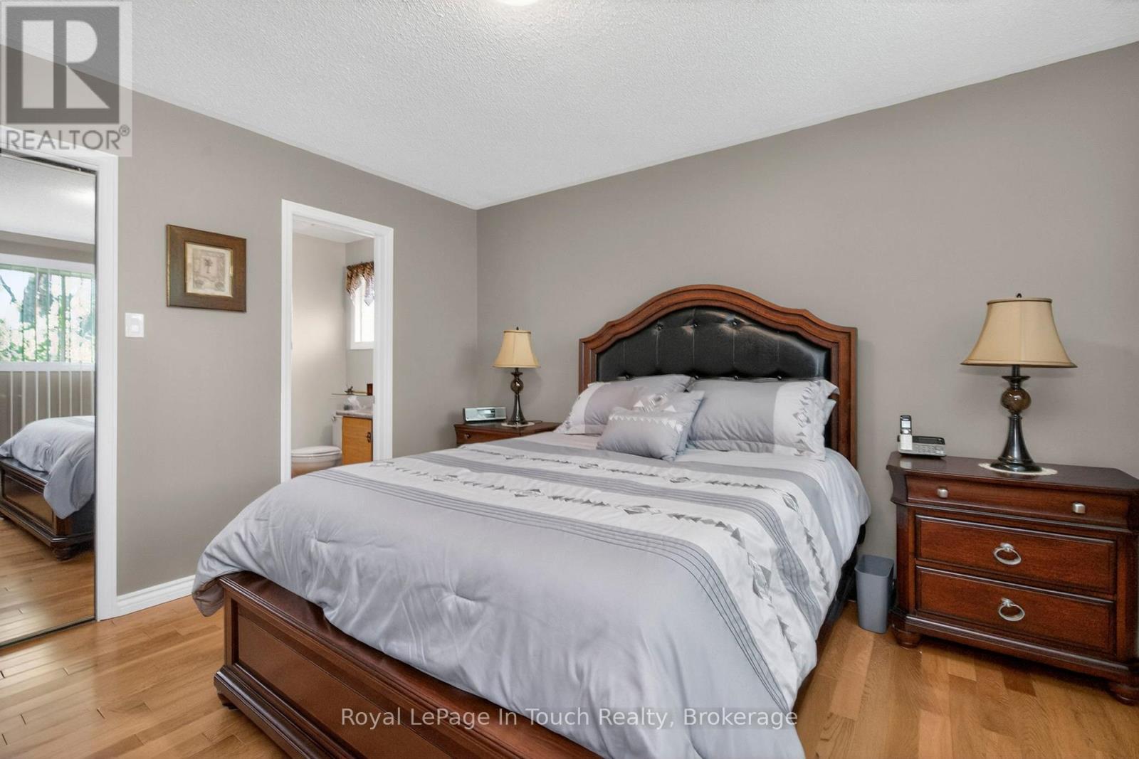 101 Peel Street, Penetanguishene, Ontario  L9M 1C3 - Photo 12 - S13152392