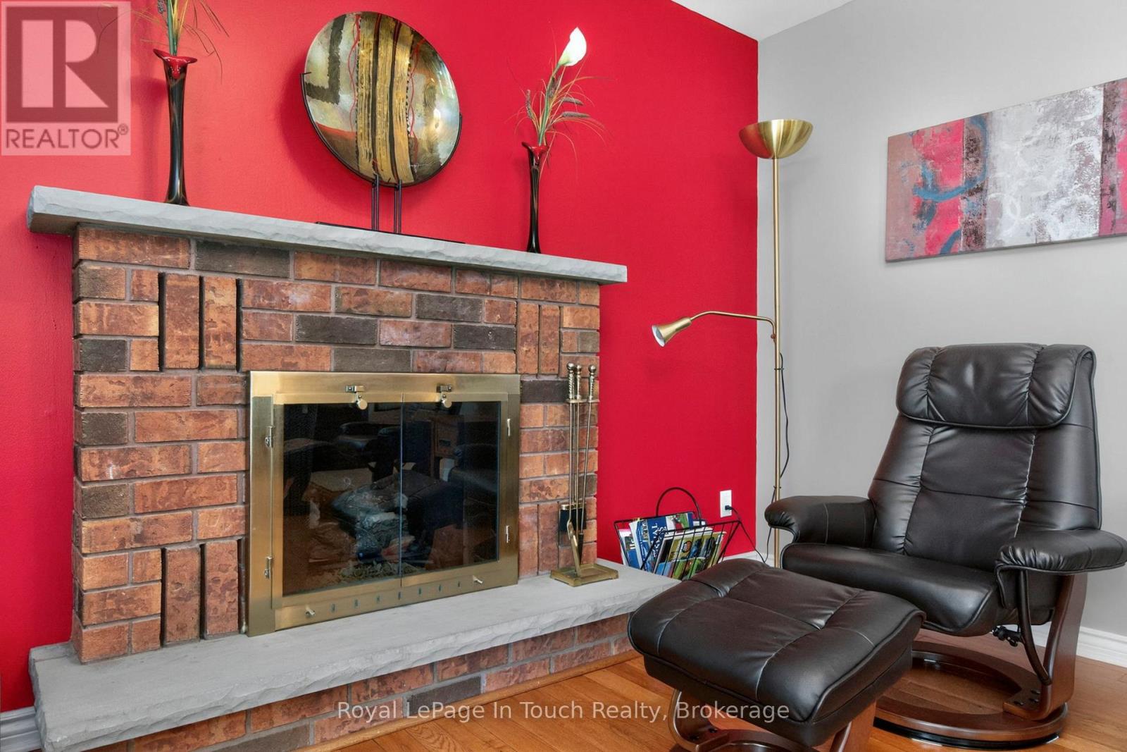 101 Peel Street, Penetanguishene, Ontario  L9M 1C3 - Photo 26 - S13152392