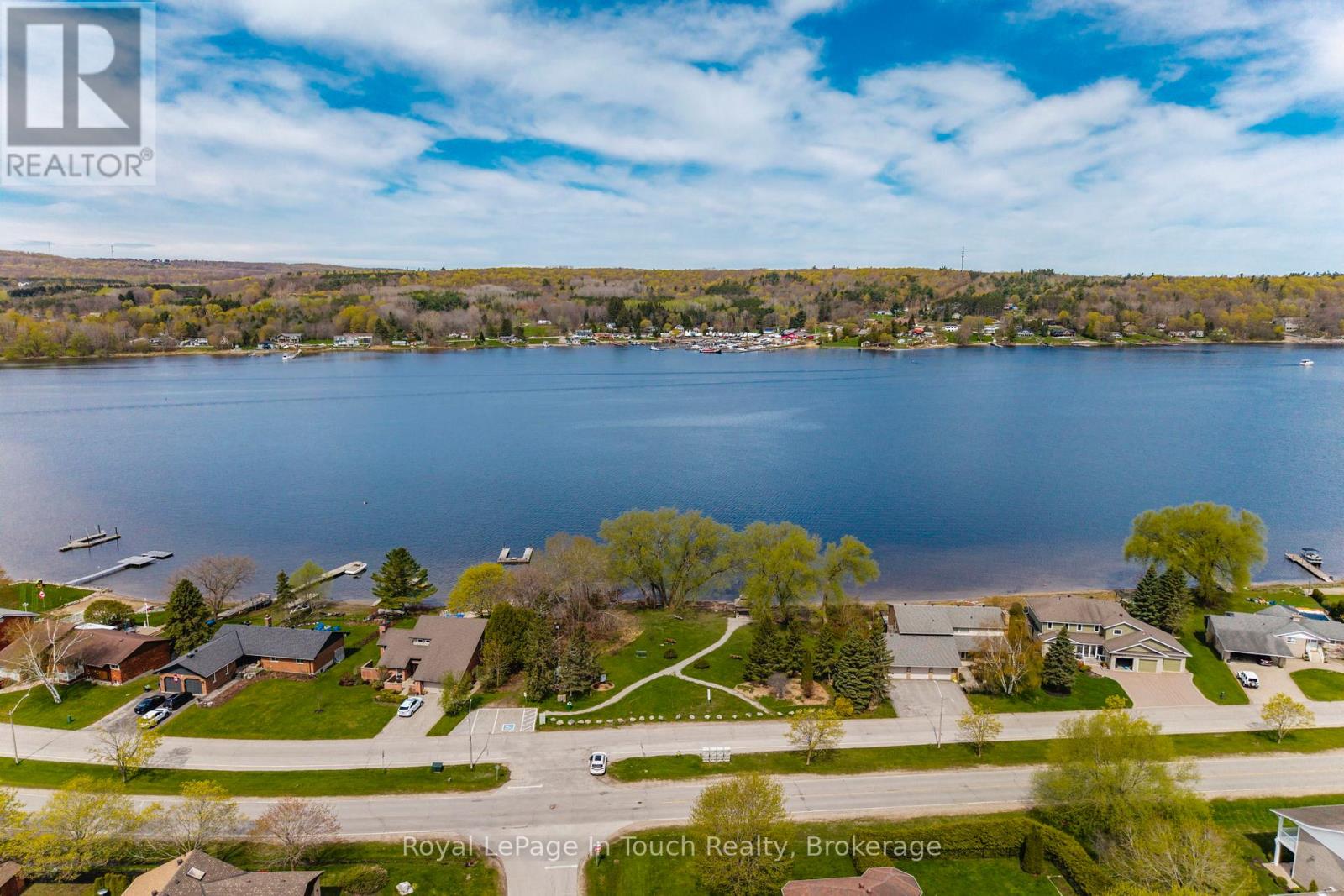 101 Peel Street, Penetanguishene, Ontario  L9M 1C3 - Photo 49 - S13152392