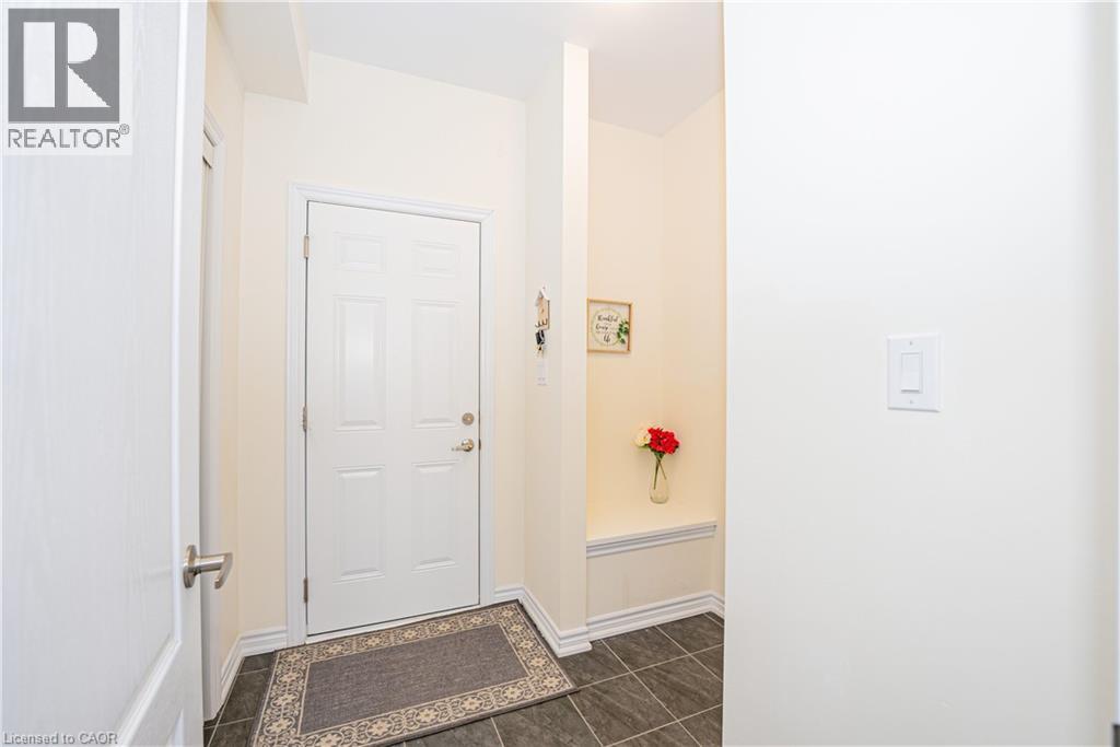 22 Oaktree Drive, Caledonia, Ontario  N3W 0E6 - Photo 18 - 40831251