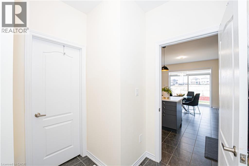 22 Oaktree Drive, Caledonia, Ontario  N3W 0E6 - Photo 19 - 40831251