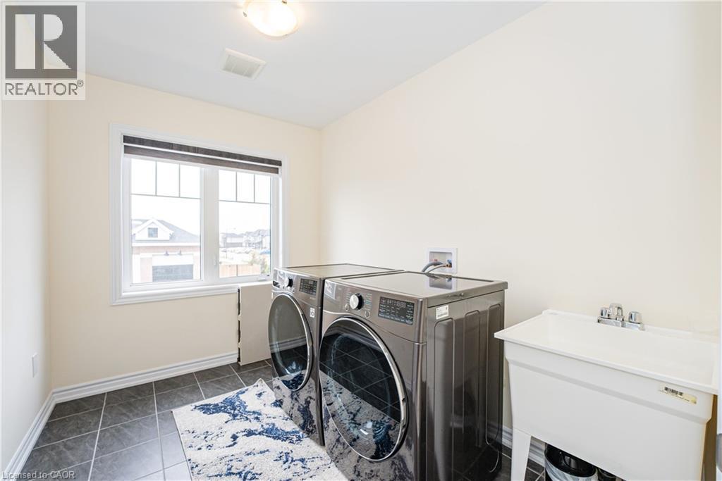 22 Oaktree Drive, Caledonia, Ontario  N3W 0E6 - Photo 39 - 40831251